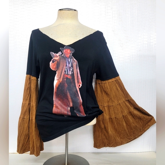 Vamp Designs Tops - Boho Cowgirl Tee With Bell Sleeves Upcycled